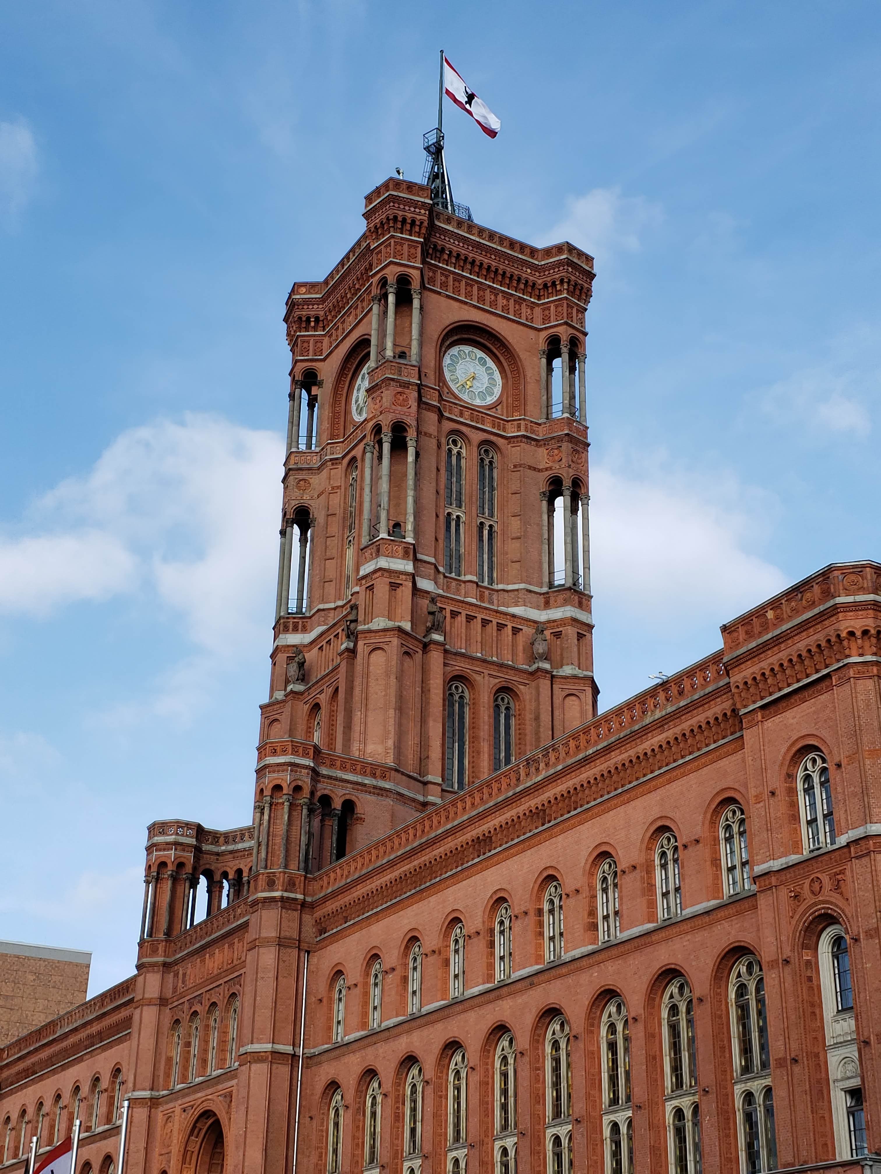 Rotes Rathaus (Prefeitura Vermelha)